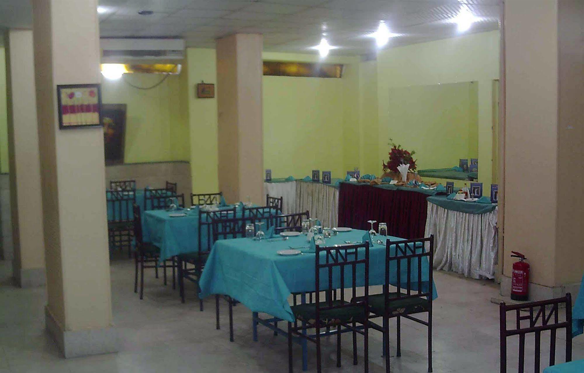 Nuba Nile Hotel 阿斯旺 外观 照片